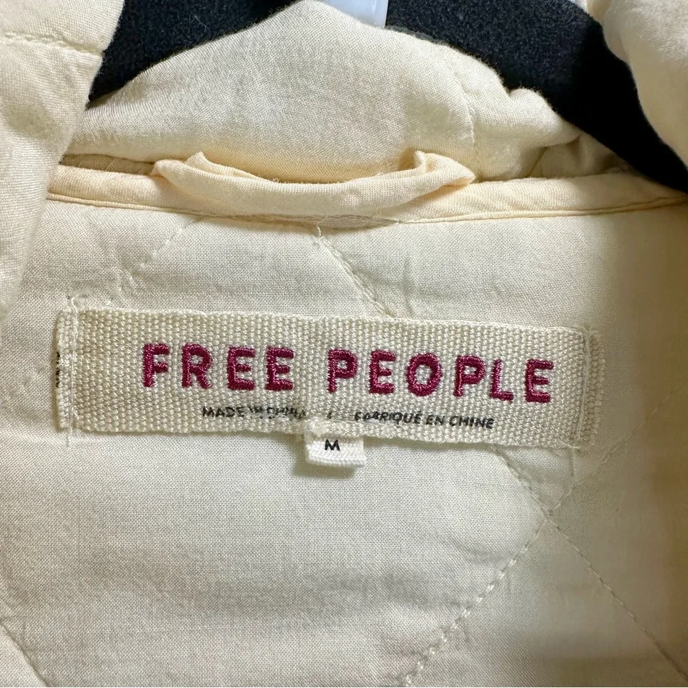 FREE PEOPLE HAPPY DAY DREAMER‎ Quilted Jacket